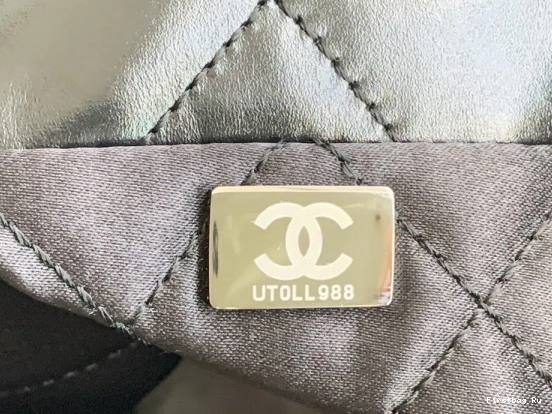First Bag Ru CHANEL HANDBAG 22 0729